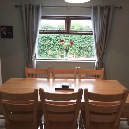 Fuchsia House Ferienhaus *